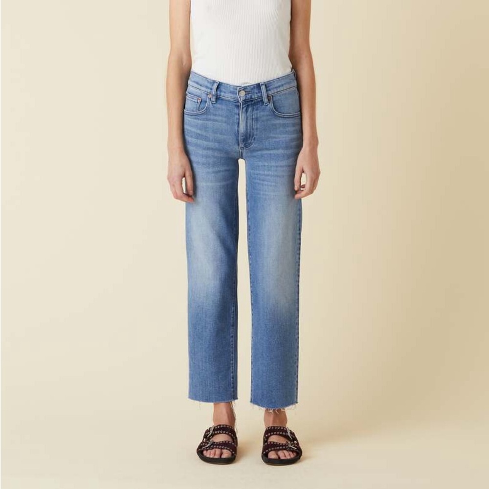 Women's Straight Leg Blue Jeans